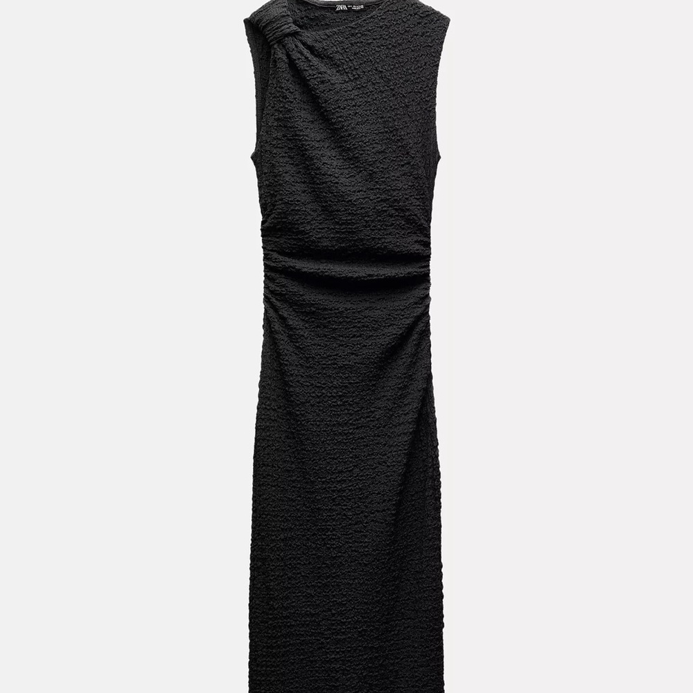 NWT Long textured knot dress